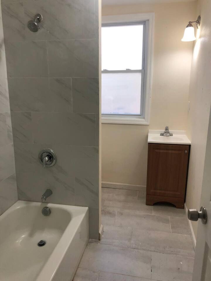 Spacious And Private Apartment With 3 Bedrooms And 1 Bathroom Near Newark International Airport Ewr And New York City Eksteriør bilde