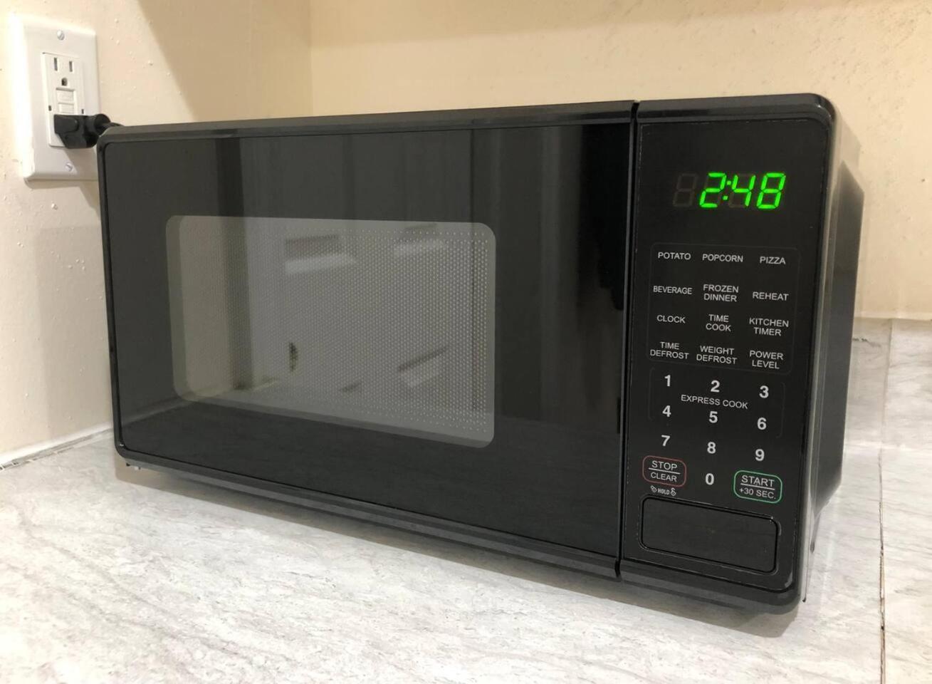 Spacious And Private Apartment With 3 Bedrooms And 1 Bathroom Near Newark International Airport Ewr And New York City Eksteriør bilde